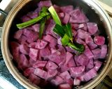 Foto langkah ke 1 dari resep Kolak Ubi Ungu.