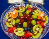 Foto del paso 2 de la receta: Ensalada de Frutas 2021!🍊🥝🍓🍇