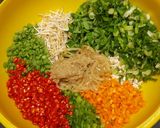 Foto langkah ke 6 dari resep Omelet Sayur & Daun Kelor.