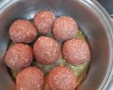 A picture of step 5 of Italian-Style Meatballs.