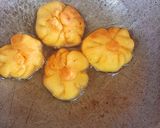फ्राइड मोदक(FRIED MODAK RECIPE IN HINDI) रेसिपी चरण 4 फोटो
