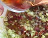Foto del paso 5 de la receta: Solomillo relleno de puerros y chorizo al vino moscatel. Y salsa de chocolate... o brócoli. Keto