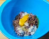 Foto langkah ke 1 dari resep Bola Bola Daging Saus Bistik.