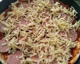 A picture of step 4 of Pizza.