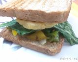A picture of step 5 of Aloo tikki veggies sandwich.