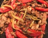 Фото кроку 3 до Спагетти с овощами и мясом WOK.
