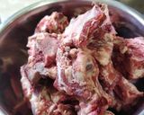 Foto langkah ke 1 dari resep Sop Iga Sapi Bening Dengan Bumbu Spesial.