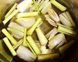 Hình bước làm 1 của món Nước Chanh Sả Hạt Chia