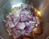 A picture of step 1 of Mushroom Sauce.