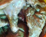 A picture of step 3 of Thai chicken recipe.