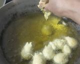 A picture of step 7 of Methi Na Gota.