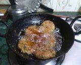 A picture of step 5 of Methi Mathri(Soya Flour).