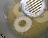 A picture of step 4 of Doughnuts.
