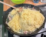 Une image de l'étape 15 de Cheveux d’ange aux fanes de carottes, lard fumé et pecorino.