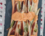 Foto del paso 2 de la receta: Coca de recapte de calçots