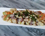 A picture of step 1 of Chickpea bean salad.