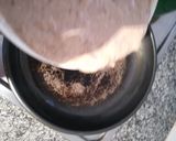 A picture of step 2 of White Chocolate and OREO COOKIES FLAP JACKS.