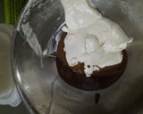 Foto langkah ke 5 dari resep Coffe Marble Chiffon Cake.