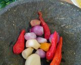 Foto langkah ke 2 dari resep Telur Dadar Asam Sunti Khas Aceh.