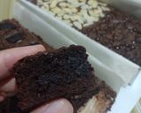 Foto langkah ke 7 dari resep Fudgy Brownies.