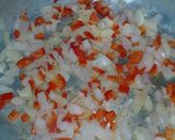 Foto del paso 1 de la receta: Guiso de ravioles con pollo