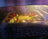 A picture of step 4 of Feta Pasta with Cherry Tomatoes and Zucchini.
