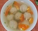 Foto langkah ke 3 dari resep Sup Bakso Super Simple.