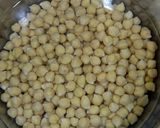 Hình bước làm 1 của món Đậu gà kho nước tương