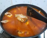Foto langkah ke 3 dari resep Gulai Pedas Sayap Ayam Nanas.