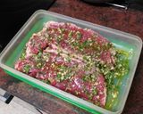 Foto del paso 2 de la receta: Entrecot a la plancha con papas arrugas y ensalada de cebolla y pimientos asados