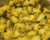 A picture of step 4 of Potato sabji.