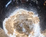 A picture of step 1 of Strawberry & Oat Bars.