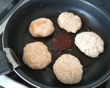 Une image de l'étape 3 de Crab cake.