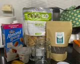 Foto langkah ke 1 dari resep Overnight muesli in a jar.