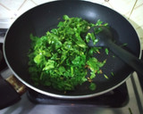 A picture of step 2 of Methi Dal.