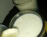 A picture of step 2 of Banana & Coconut Milk Shake🍌.