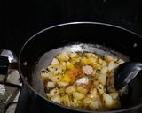 A picture of step 5 of Sabudana minty flavour samosa.