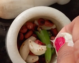 A picture of step 3 of Paneer Thecha.