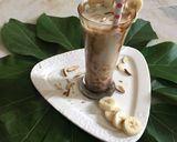 A picture of step 3 of Chocolate banana milkshake.