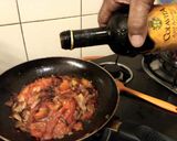 A picture of step 4 of Spicy pasta sauce.