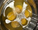 Foto langkah ke 2 dari resep Egg cup.