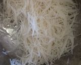 Foto langkah ke 1 dari resep Risol isi bihun.
