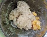 Foto langkah ke 1 dari resep Donat Susu.