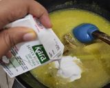 Foto langkah ke 5 dari resep Opor Ayam Bumbu Kuning.