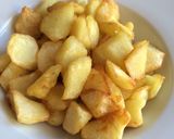 Foto del paso 4 de la receta Patatas bravas con ajo aceite y pimentón