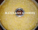 Foto langkah ke 6 dari resep Bolu Panggang Tape 3 Telur Topping Keju.