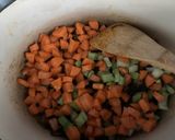 A picture of step 3 of Red lentil soup - vegan.