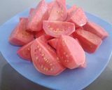 Foto langkah ke 1 dari resep Jus Jambu Biji Merah #dirumahaja.