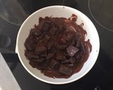 A picture of step 1 of Simple Easter snack.
