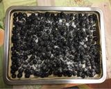 Foto del passaggio 3 della ricetta La mia schiacciata con l’uva